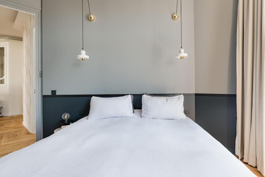 Beige Hospitalite - Apotheose Luxueux- 3 Chambres - Parking Prive Saint-Etienne  Exterior foto