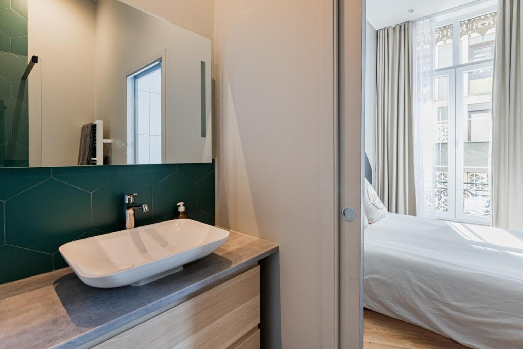 Beige Hospitalite - Apotheose Luxueux- 3 Chambres - Parking Prive Saint-Etienne  Exterior foto