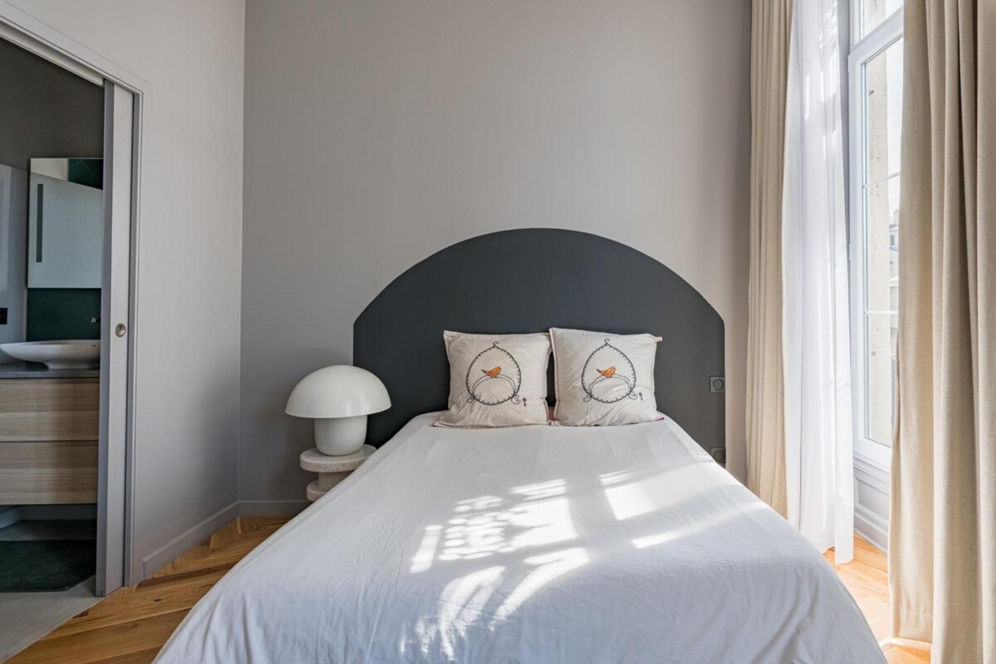 Beige Hospitalite - Apotheose Luxueux- 3 Chambres - Parking Prive Saint-Etienne  Exterior foto